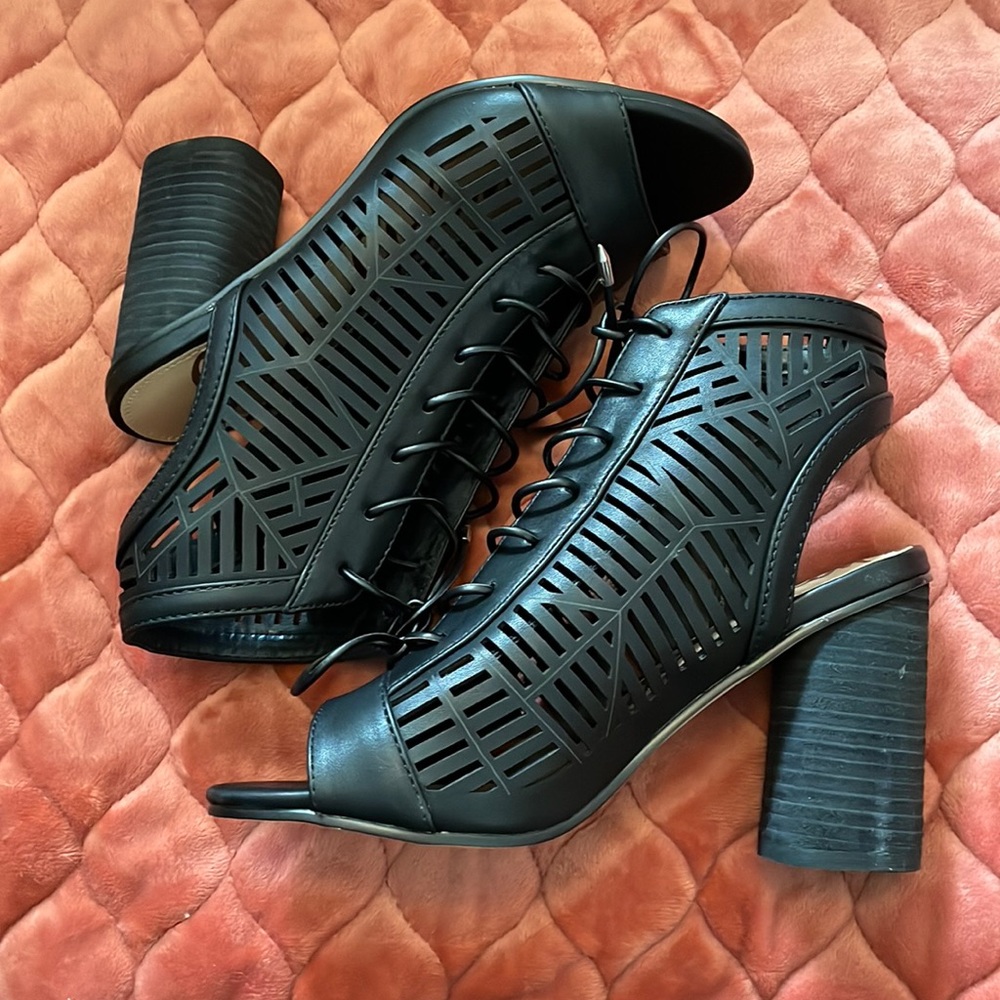 Sam Edelman Rocco sandal new with box size 6
